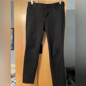 Women’s Banana Republic Sloan Pant. Size 2. Black. Ankle length.